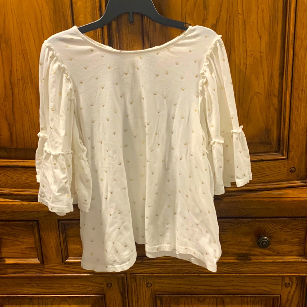 🍁4/$15🍁Altar’dState women’s flutter sleeve t-shirt EUC tie back gold hearts